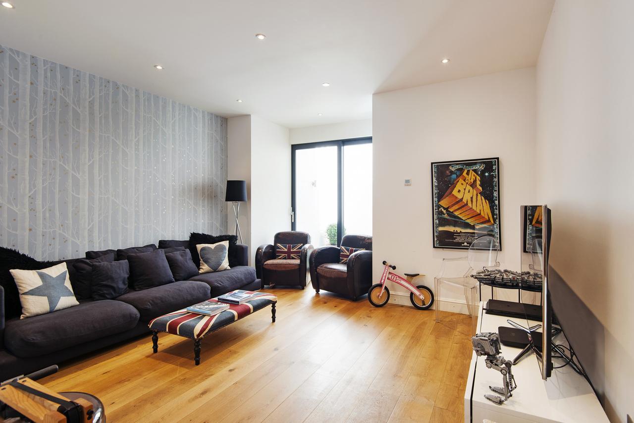Casa vacanze Enchanting Southfields By King George's Park *