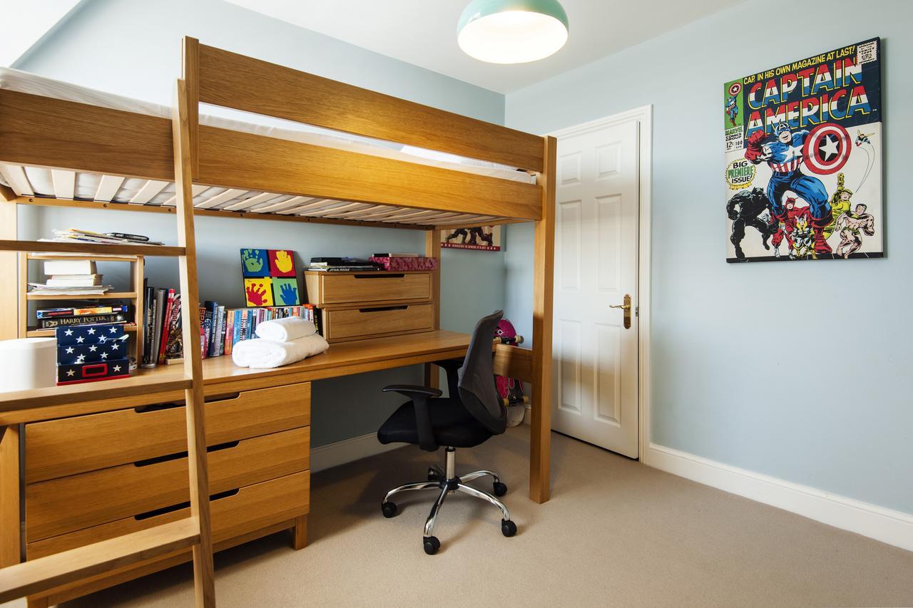 Enchanting Southfields By King George's Park Londra
