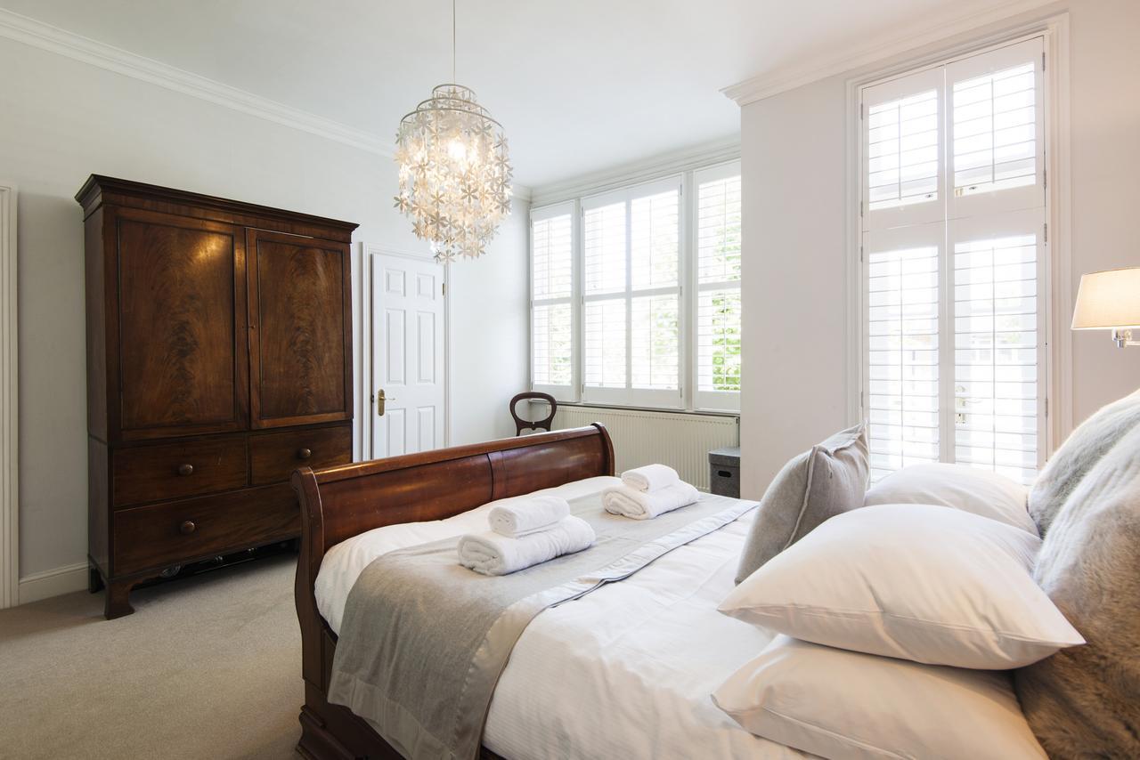 Enchanting Southfields By King George's Park Londra